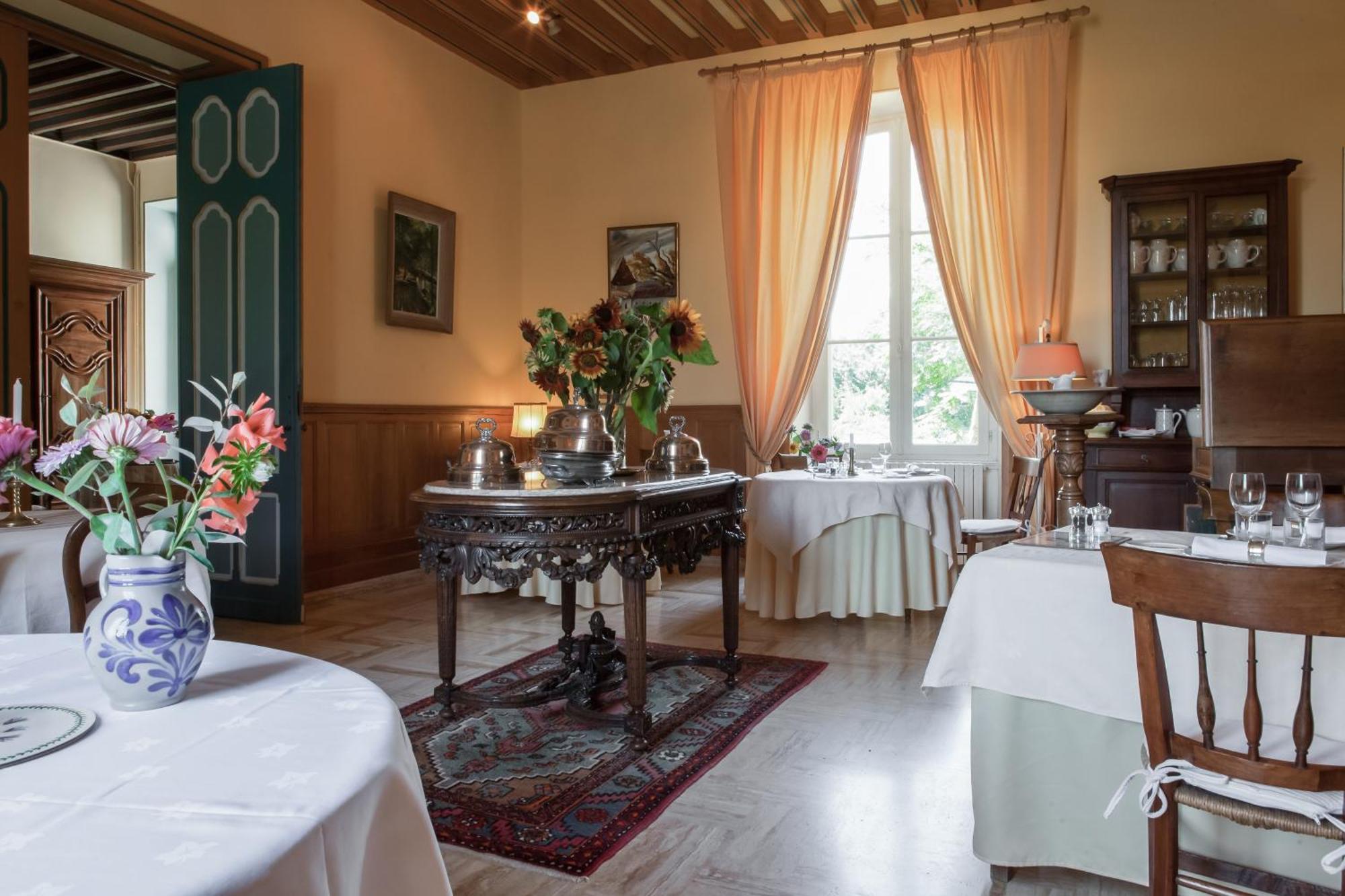 Chateau Des Salles Saint-Fort-sur-Gironde Eksteriør bilde